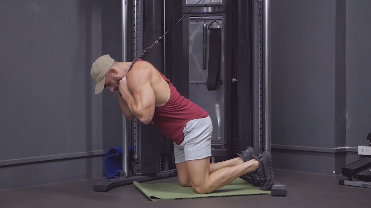 Cable Core Ripped Get Ripped Abs with the Cable Crunch Exercise | Armygymnastics | Health ...