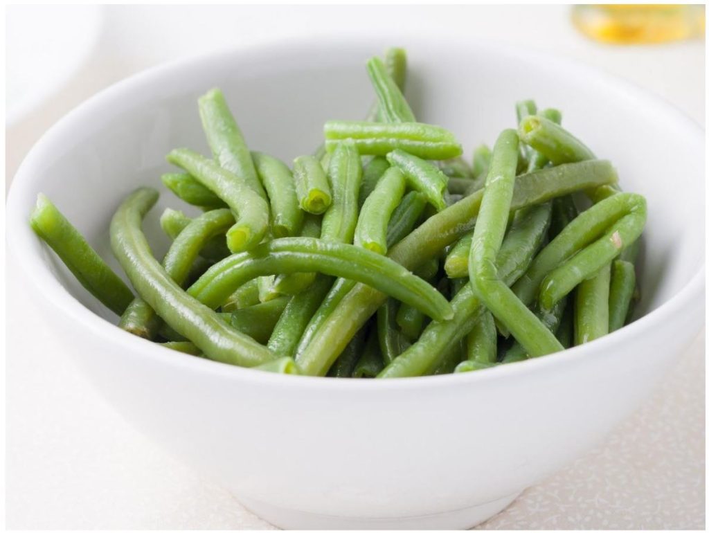 Savory-Garlic-Green-Beans
