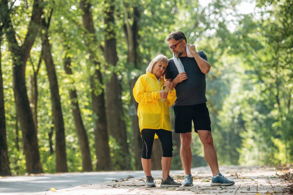 senior-couple-together-outdoors-at-nature-